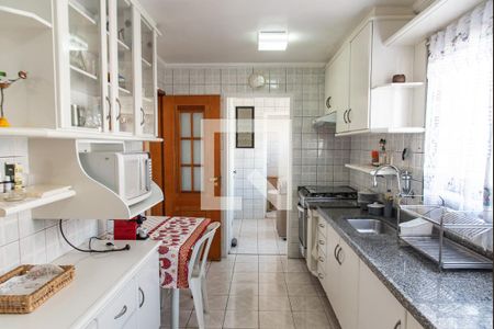 Apartamento à venda com 93m², 3 quartos e 2 vagas Apartamento à venda com 93m², 3 quartos e 2 vagasCozinha