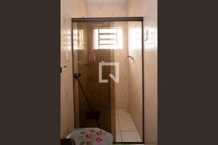 Casa à venda com 182m², 4 quartos e 3 vagas Casa à venda com 182m², 4 quartos e 3 vagasBanheiro