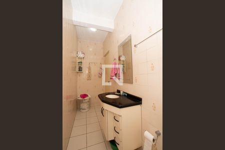 Casa à venda com 182m², 4 quartos e 3 vagas Casa à venda com 182m², 4 quartos e 3 vagasBanheiro