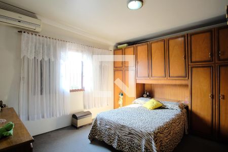 Casa para alugar com 255m², 4 quartos e 8 vagasSuíte 1