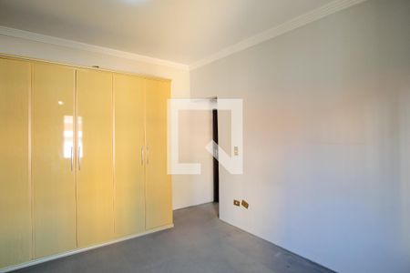 Casa para alugar com 255m², 4 quartos e 8 vagasSuíte 2