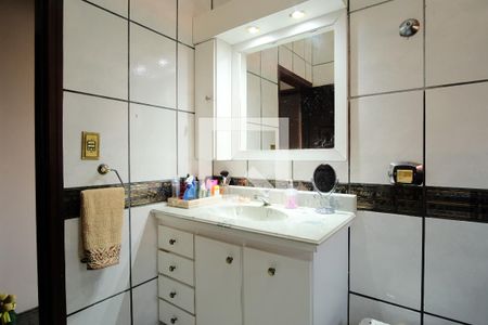 Casa para alugar com 255m², 4 quartos e 8 vagasBanheiro da Suíte 1