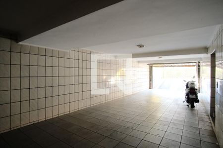 Casa para alugar com 255m², 4 quartos e 8 vagasGaragem