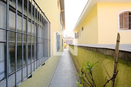 Casa para alugar com 255m², 4 quartos e 8 vagasCorredor Lateral