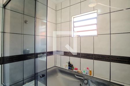 Casa para alugar com 255m², 4 quartos e 8 vagasBanheiro da Suíte 1