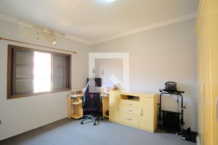 Casa para alugar com 255m², 4 quartos e 8 vagasSuíte 2