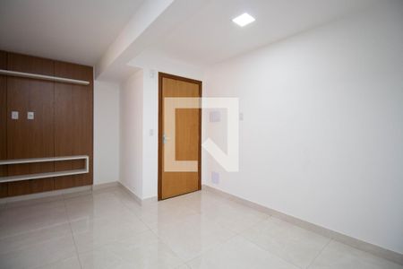 Cozinha e Área de Serviço de apartamento para alugar com 1 quarto, 34m² em Setor Habitacional Vicente Pires, Brasília