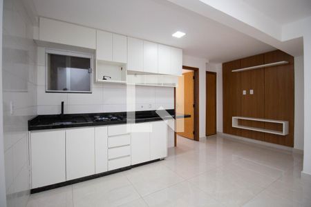 Cozinha e Área de Serviço de apartamento para alugar com 1 quarto, 34m² em Setor Habitacional Vicente Pires, Brasília
