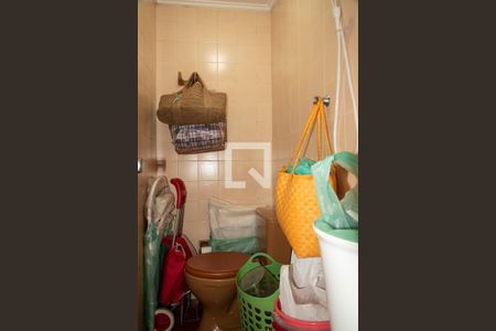 Apartamento à venda com 69m², 2 quartos e 1 vagaBanheiro de Serviço