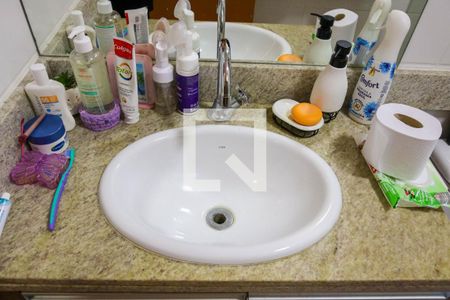 Apartamento à venda com 79m², 3 quartos e 1 vagaBanheiro