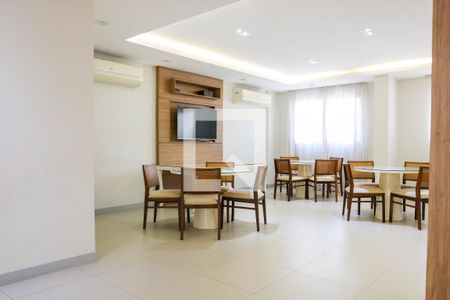 Apartamento à venda com 79m², 3 quartos e 1 vagaÁrea comum - Salão de festas