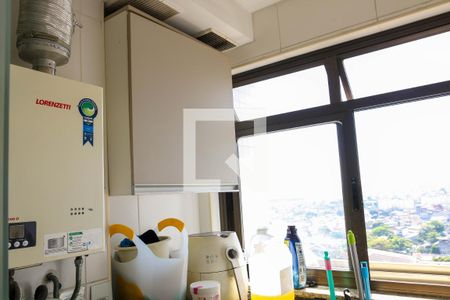 Apartamento à venda com 79m², 3 quartos e 1 vagaÁrea de Serviço