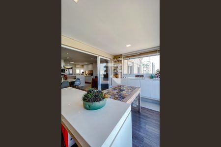 Apartamento à venda com 93m², 2 quartos e 2 vagasVaranda da Sala