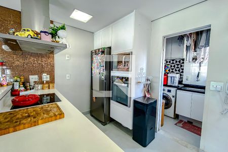 Apartamento à venda com 93m², 2 quartos e 2 vagasCozinha