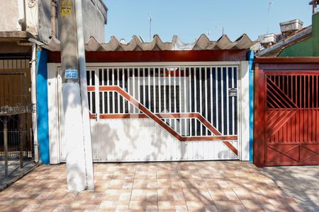 Casa à venda com 125m², 3 quartos e 2 vagasFachada