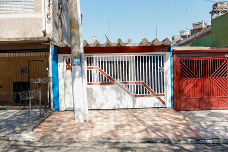 Casa à venda com 125m², 3 quartos e 2 vagasFachada