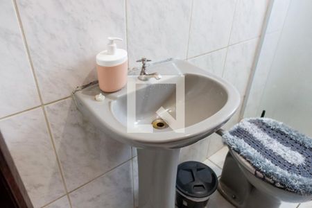 Casa à venda com 125m², 3 quartos e 2 vagasBanheiro da Suíte 2