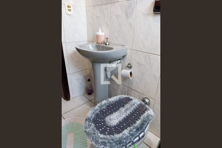 Casa à venda com 125m², 3 quartos e 2 vagasBanheiro da Suíte 2