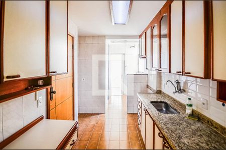 Apartamento à venda com 75m², 2 quartos e 1 vagaCozinha