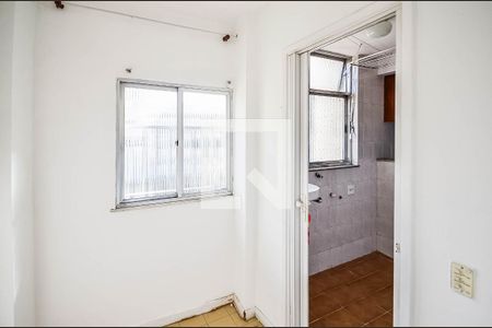 Apartamento à venda com 75m², 2 quartos e 1 vagaQuarto de Serviço