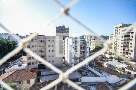 Vista de apartamento para alugar com 2 quartos, 75m² em Grajaú, Rio de Janeiro