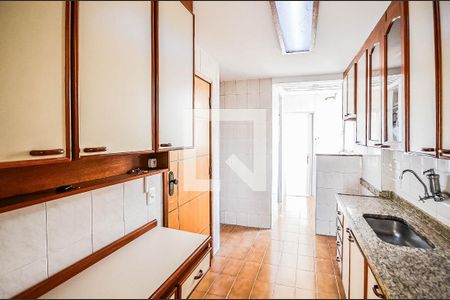 Apartamento à venda com 75m², 2 quartos e 1 vagaCozinha