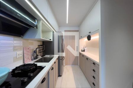 Apartamento à venda com 105m², 2 quartos e 2 vagasCozinha