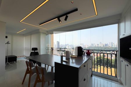 Varanda de apartamento à venda com 2 quartos, 105m² em Vila Mariana, São Paulo