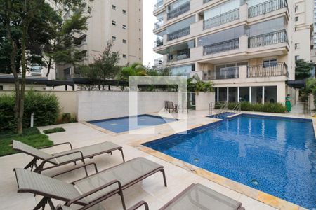 Apartamento à venda com 105m², 2 quartos e 2 vagasPiscina