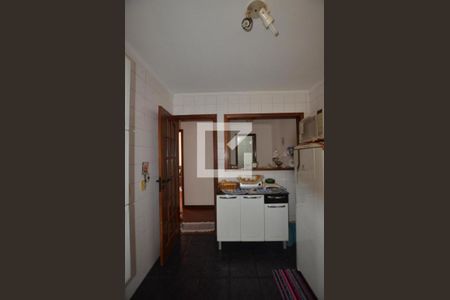 Casa à venda com 300m², 3 quartos e 2 vagasCozinha da Casa Anexa