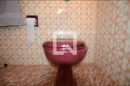 Casa à venda com 300m², 3 quartos e 2 vagasBanheiro