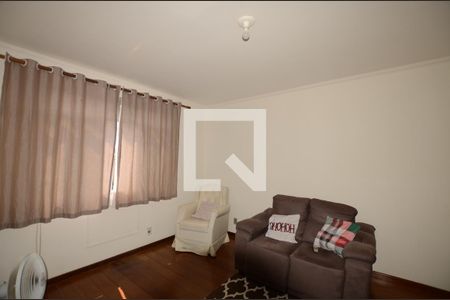 Casa à venda com 300m², 3 quartos e 2 vagasSala da Casa Anexa