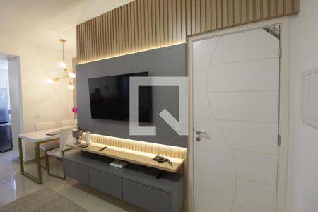 Sala de apartamento para alugar com 2 quartos, 52m² em Santa Mônica, Uberlândia