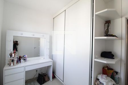 Quarto 1 de apartamento para alugar com 2 quartos, 52m² em Santa Mônica, Uberlândia