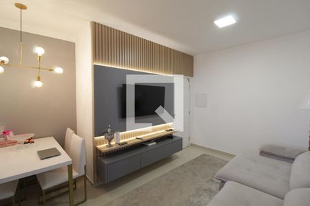 Sala de apartamento para alugar com 2 quartos, 52m² em Santa Mônica, Uberlândia