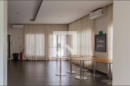 Apartamento à venda com 47m², 1 quarto e sem vaga Apartamento à venda com 47m², 1 quarto e sem vagaÁrea comum - Salão de festas