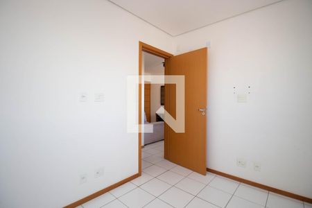 Quarto 1 de apartamento para alugar com 2 quartos, 43m² em Samambaia, Brasília