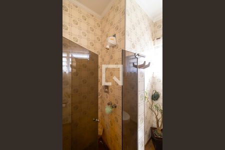 Casa à venda com 910m², 3 quartos e 4 vagasBanheiro social