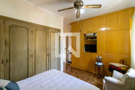 Casa à venda com 910m², 3 quartos e 4 vagasQuarto 1 - Suíte