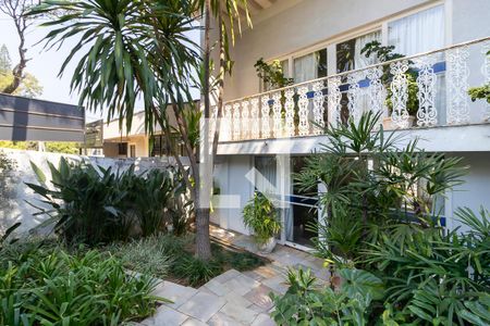 Casa à venda com 910m², 3 quartos e 4 vagasJardim