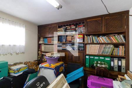 Casa à venda com 910m², 3 quartos e 4 vagasEscritório