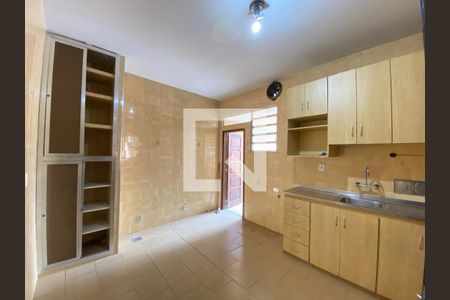 Apartamento à venda com 62m², 2 quartos e 1 vaga Apartamento à venda com 62m², 2 quartos e 1 vagaCozinha