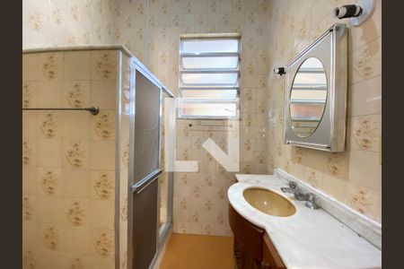 Apartamento à venda com 62m², 2 quartos e 1 vaga Apartamento à venda com 62m², 2 quartos e 1 vagaBanheiro