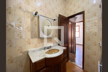 Apartamento à venda com 62m², 2 quartos e 1 vaga Apartamento à venda com 62m², 2 quartos e 1 vagaBanheiro