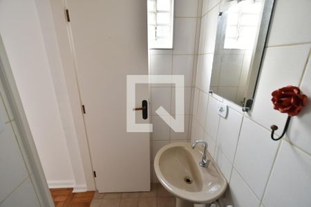 Casa à venda com 102m², 3 quartos e 1 vagaLavabo