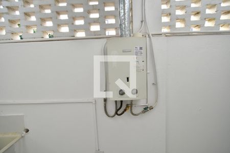 Casa à venda com 102m², 3 quartos e 1 vagaÁrea de Serviço - Detalhe