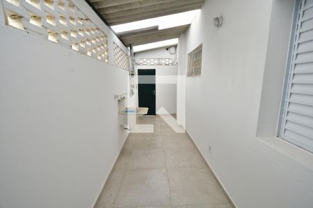 Casa à venda com 102m², 3 quartos e 1 vagaÁrea de Serviço