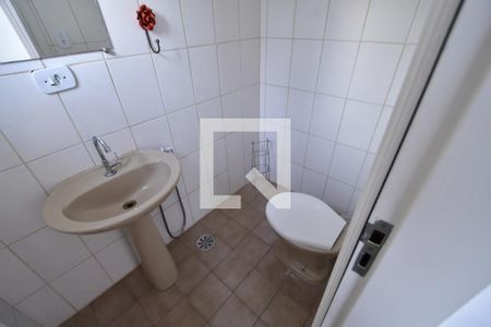 Casa à venda com 102m², 3 quartos e 1 vagaLavabo