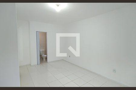 quarto suite de casa para alugar com 1 quarto, 55m² em Pechincha, Rio de Janeiro