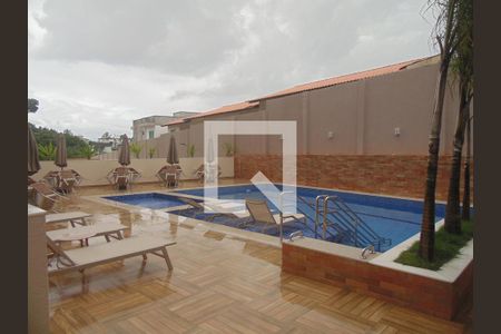Apartamento para alugar com 60m², 2 quartos e sem vagaÁrea comum - Piscina